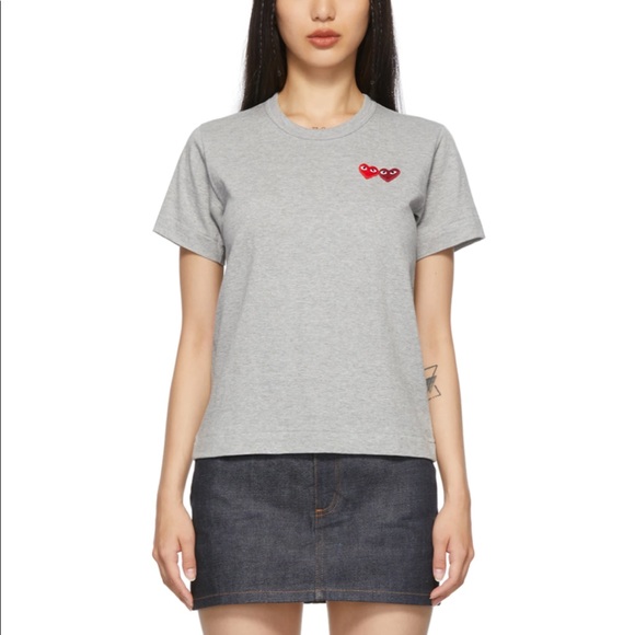 Comme des Garcons PLAY Tops - COMME DES GARÇONS PLAY WOMENS GREY DOUBLE HEART T-SHIRT